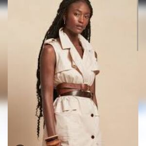 NWT Banana Republic Stylish Cream Sleeveless Trench Dress